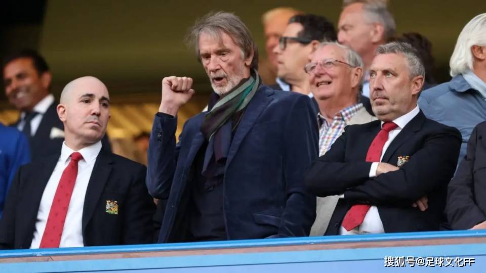 曼联的失败“令人意外”，拉特克利夫“支持”解雇他，因担心球员“分心”