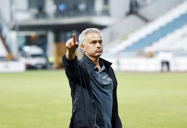 穆里尼奥重返英超，森林老板雄心勃发